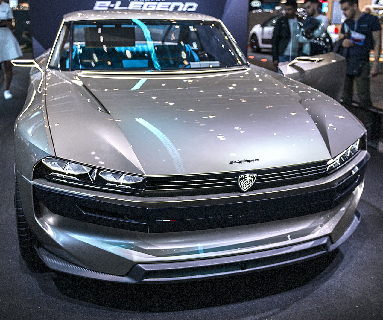 华为汽车2022款最新款价格（华为汽车2022款最新款价格M5）
